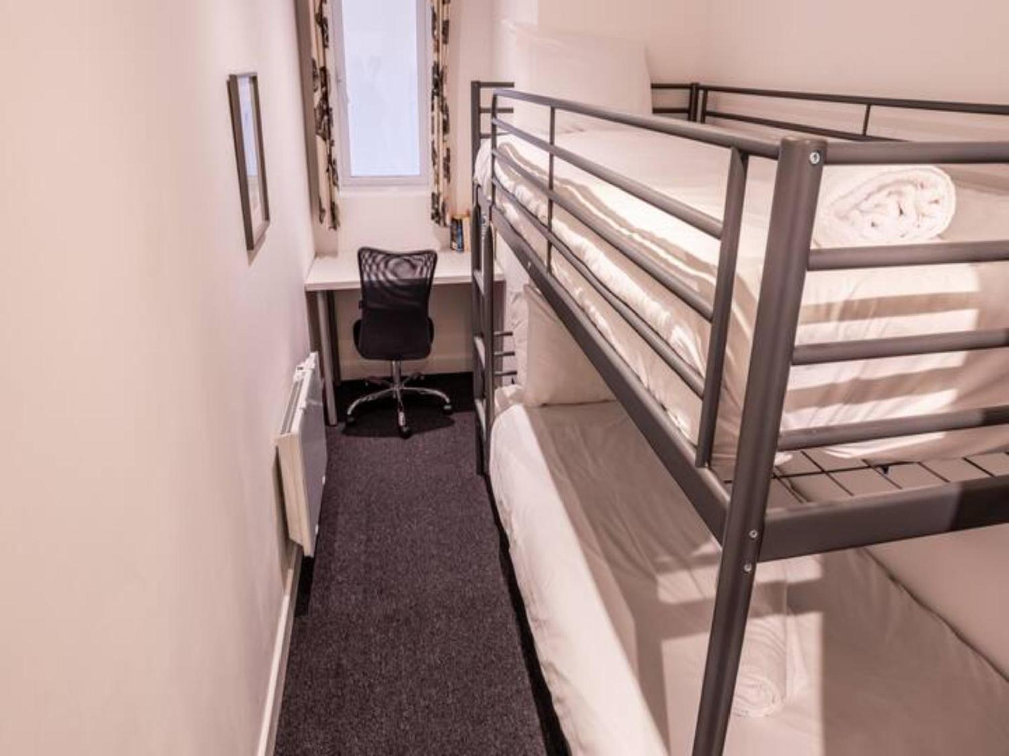 Newly Renovated Ideally Situated 2 Bedroom Flat Μπόρνμουθ Εξωτερικό φωτογραφία