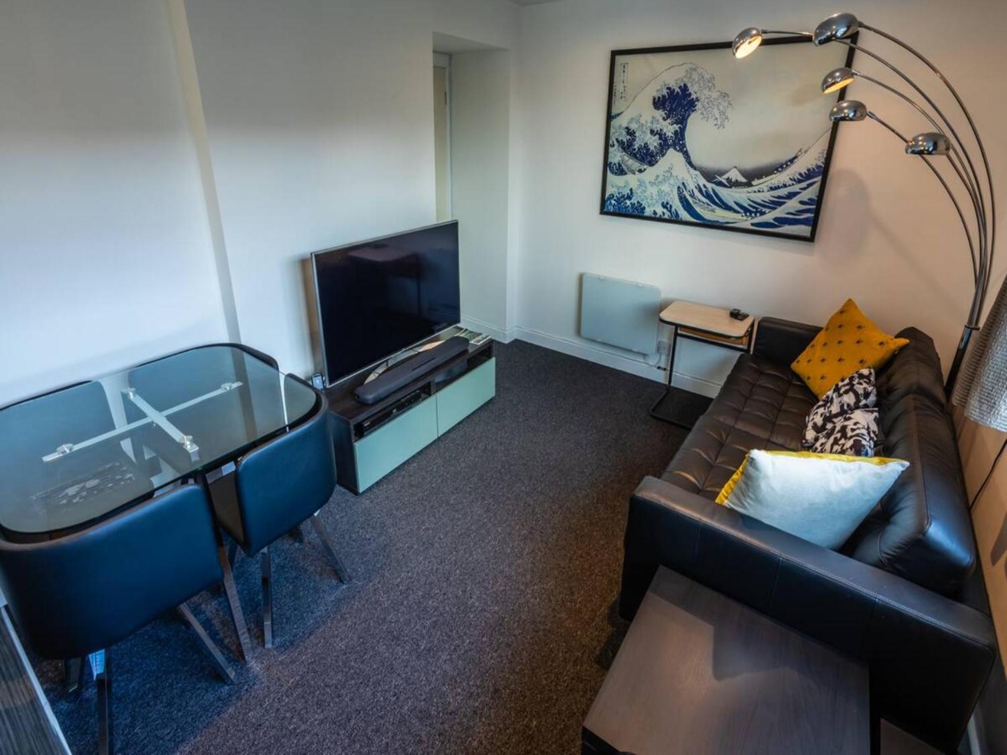 Newly Renovated Ideally Situated 2 Bedroom Flat Μπόρνμουθ Εξωτερικό φωτογραφία