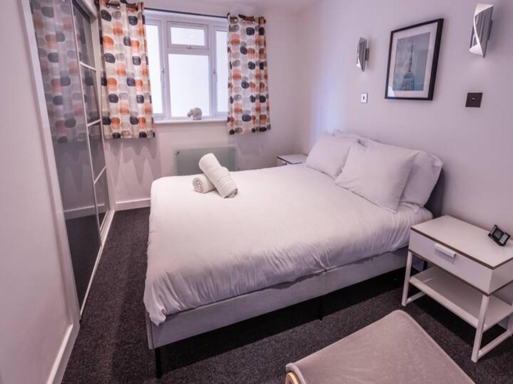 Newly Renovated Ideally Situated 2 Bedroom Flat Μπόρνμουθ Εξωτερικό φωτογραφία