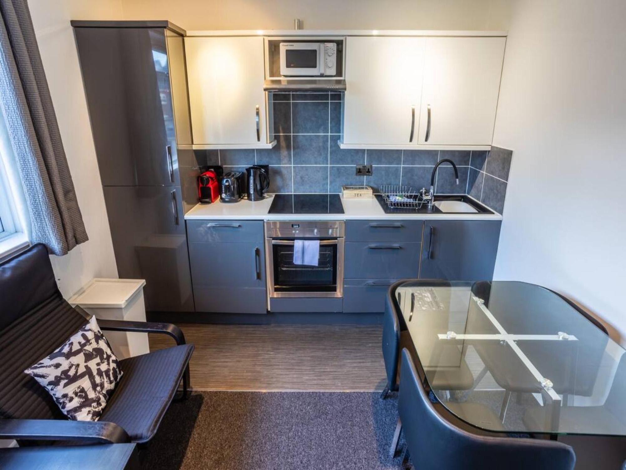 Newly Renovated Ideally Situated 2 Bedroom Flat Μπόρνμουθ Εξωτερικό φωτογραφία